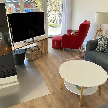 The Linnebargs, House 4 *
