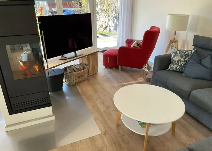 The Linnebargs, House 4 *